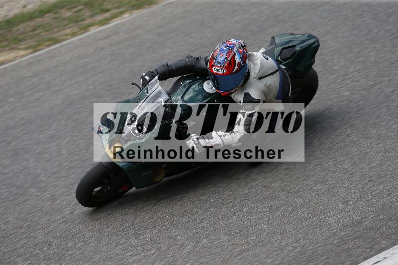 /30 27.07.2026  Dunlop Ride und Test Day ADR/Gruppe rot schnell/88